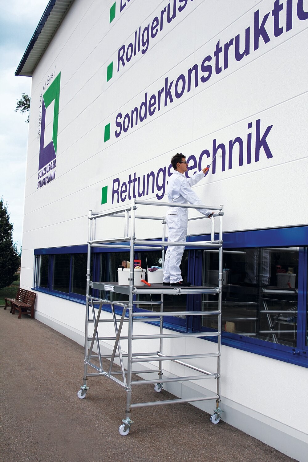 Klappgerüst 1,35 x 1,80 m Plattformhöhe 2,08 m