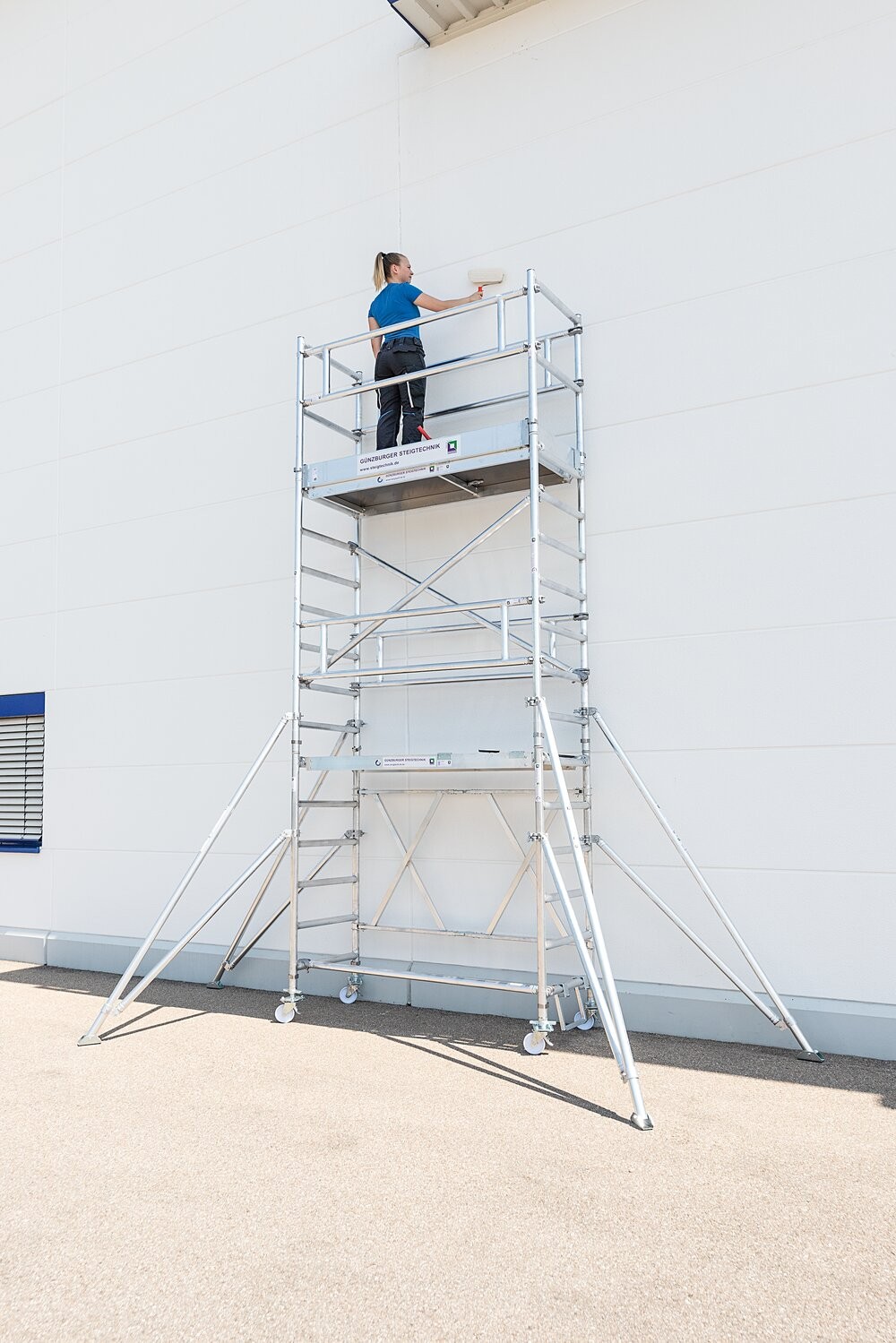 Klappgerüst 0,75 x 1,80 m mit Ausleger Plattformhöhe 4,04 m